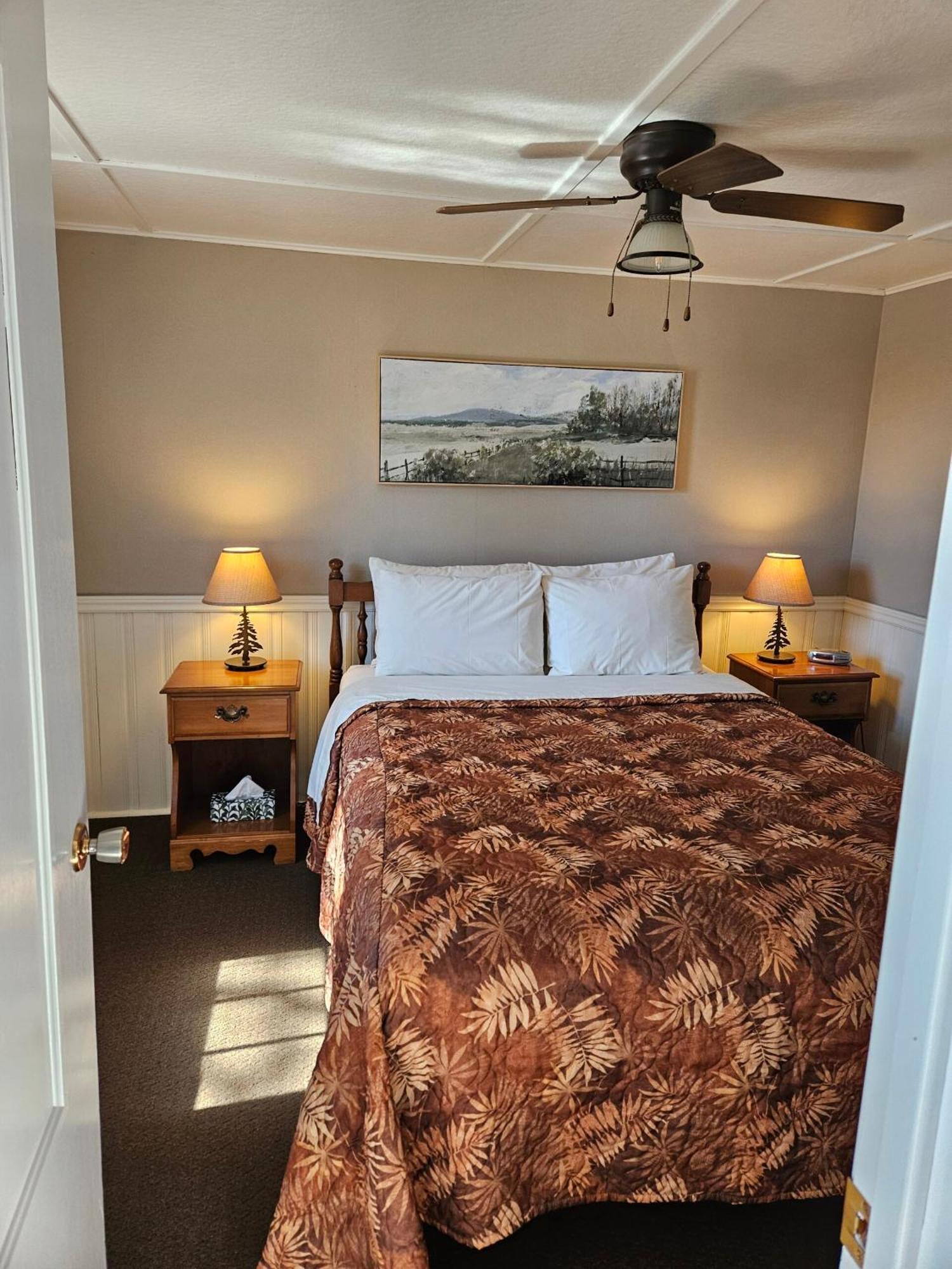 Carleton Inn & Cottages Bridgetown ภายนอก รูปภาพ